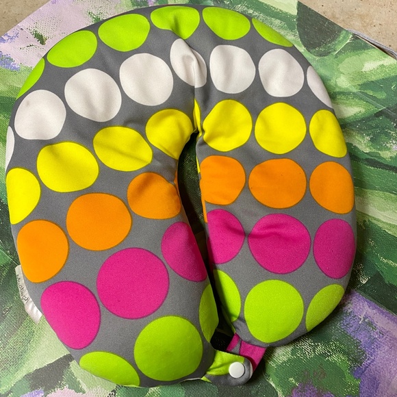 Multi-Color Neck Pillow - Picture 2 of 5